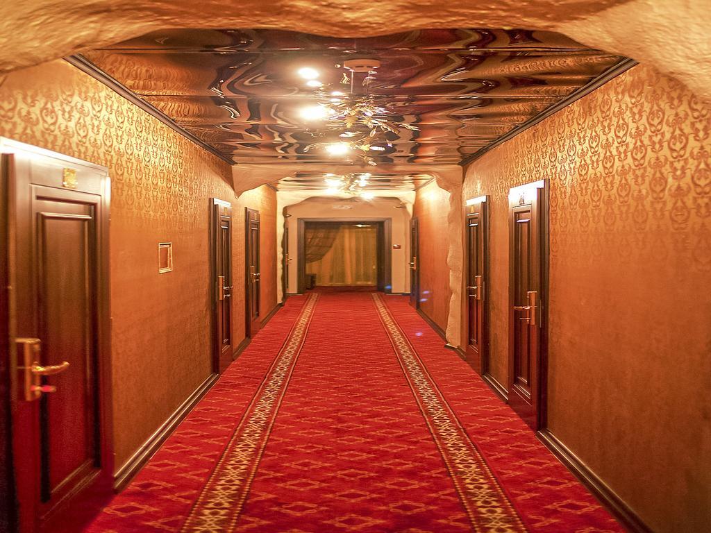 Hotel Kilikiya Ujhorod Exterior foto
